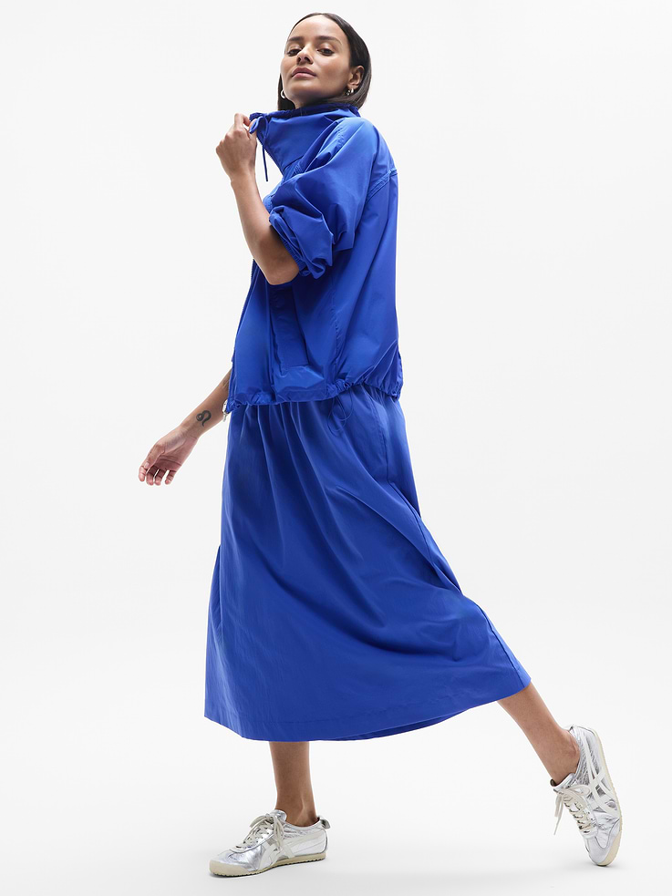 Image 5 of 8, Midday Mid Rise Midi Poplin Skirt