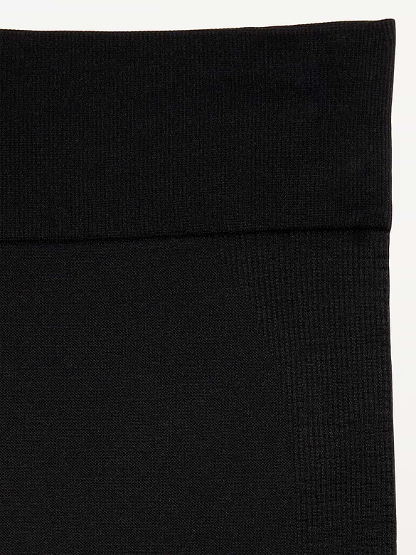 Fitted High-Waisted 7/8-Length Seamless Performance Leggings for Girls