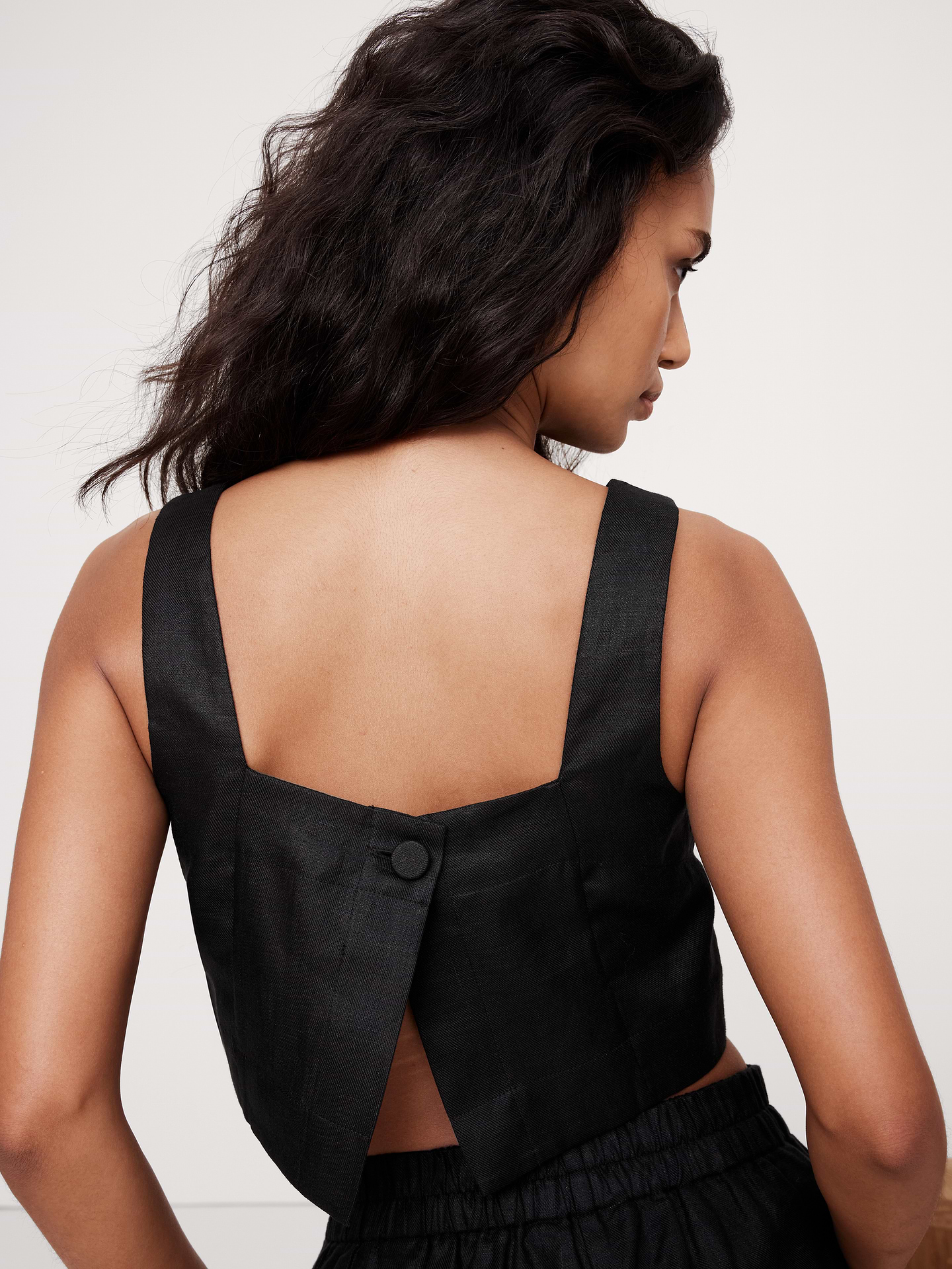 Image number 3 showing, Linen Square-Neck Cropped Tank