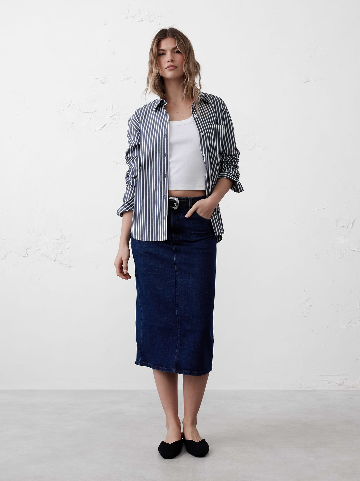 Image number 1 showing, Denim Midi Pencil Skirt