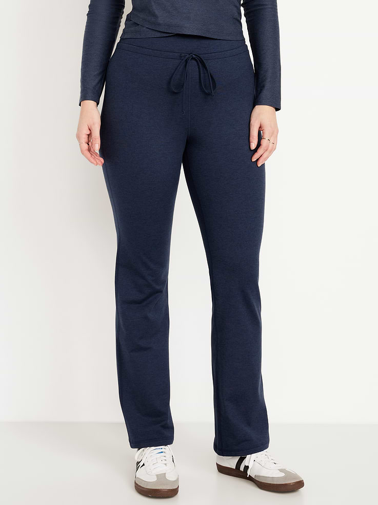 Image 5 of 8, Extra High-Waisted CloudComfy Flare Leggings