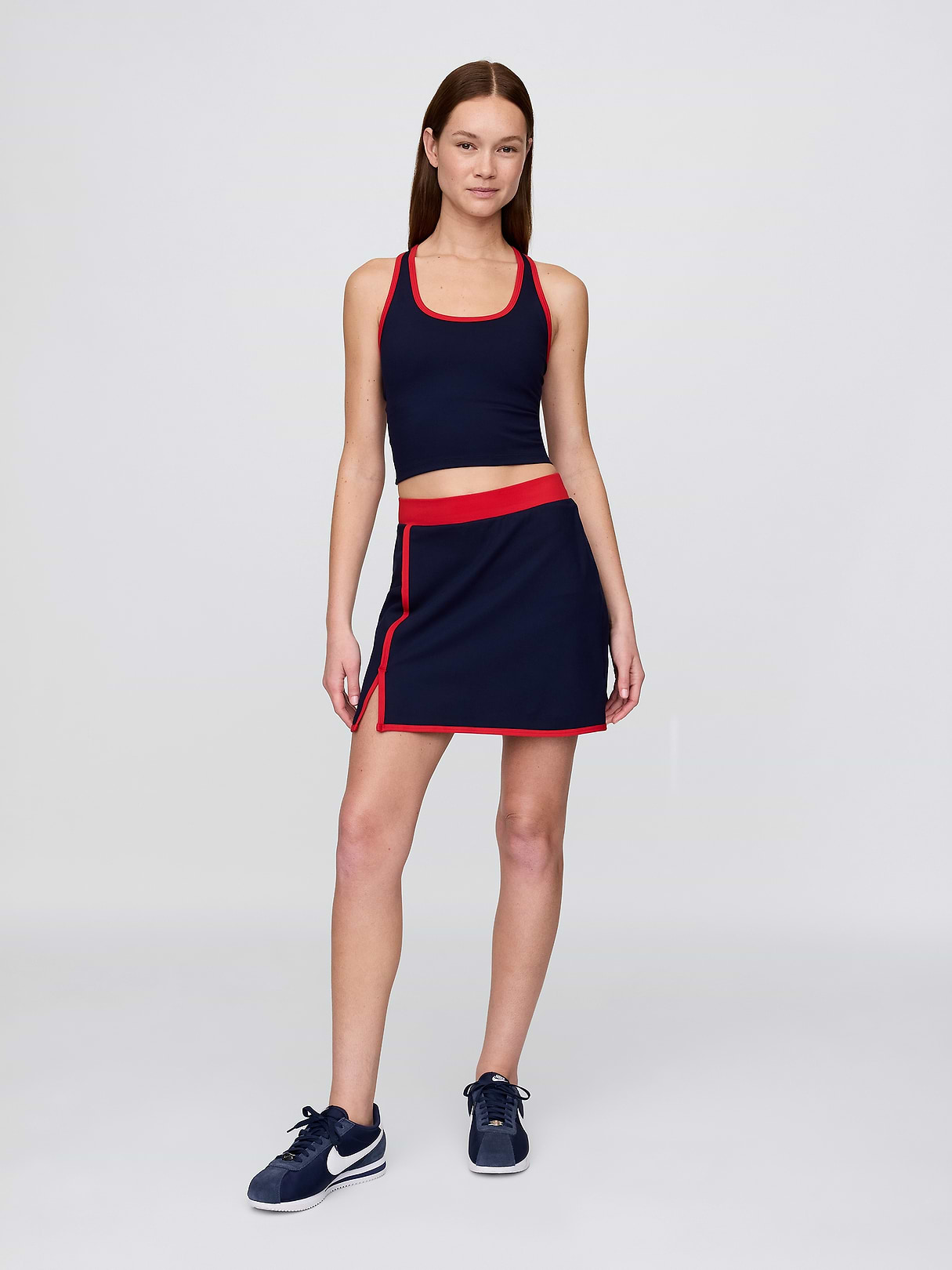 LGB 白ステッチ ブラック タンク キャミ GapFit Power Exercise Skort | Gap