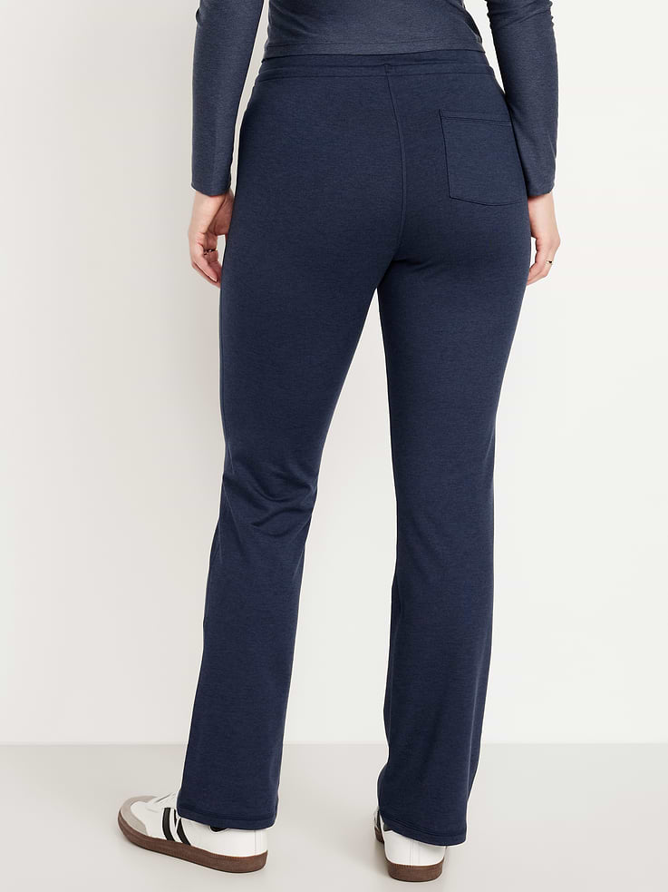 Image 6 of 8, Extra High-Waisted CloudComfy Flare Leggings