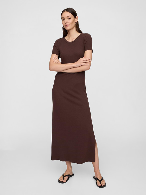 Ribbed Maxi Dress