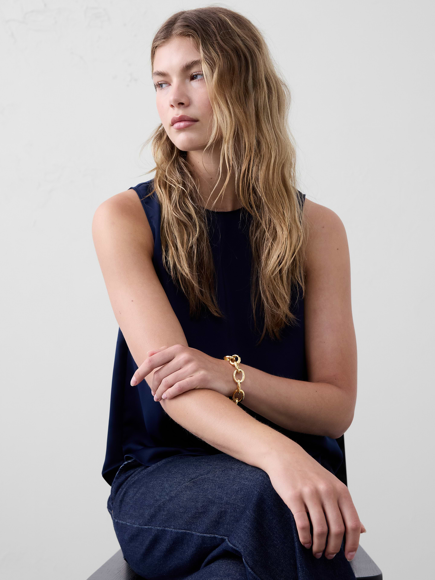 Image 2 of 4, Toggle Chain Bracelet