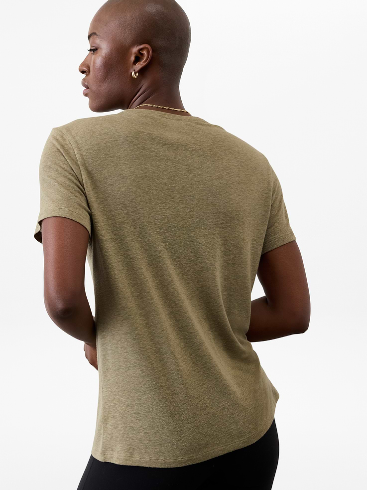 Image number 2 showing, Getaway Linen Blend Tee