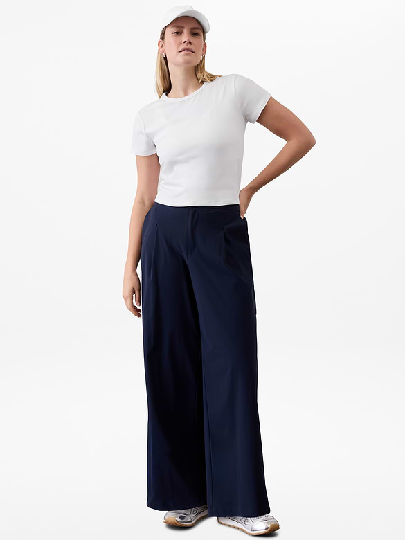 Signature Rib Crop Tee