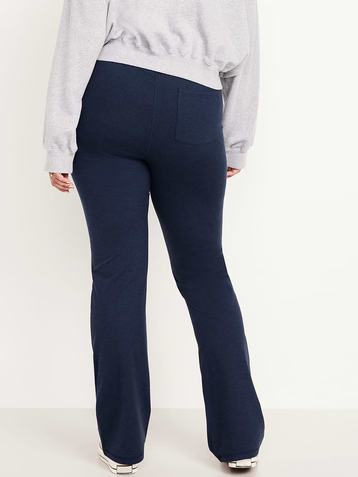 Image 8 of 8, Extra High-Waisted CloudComfy Flare Leggings