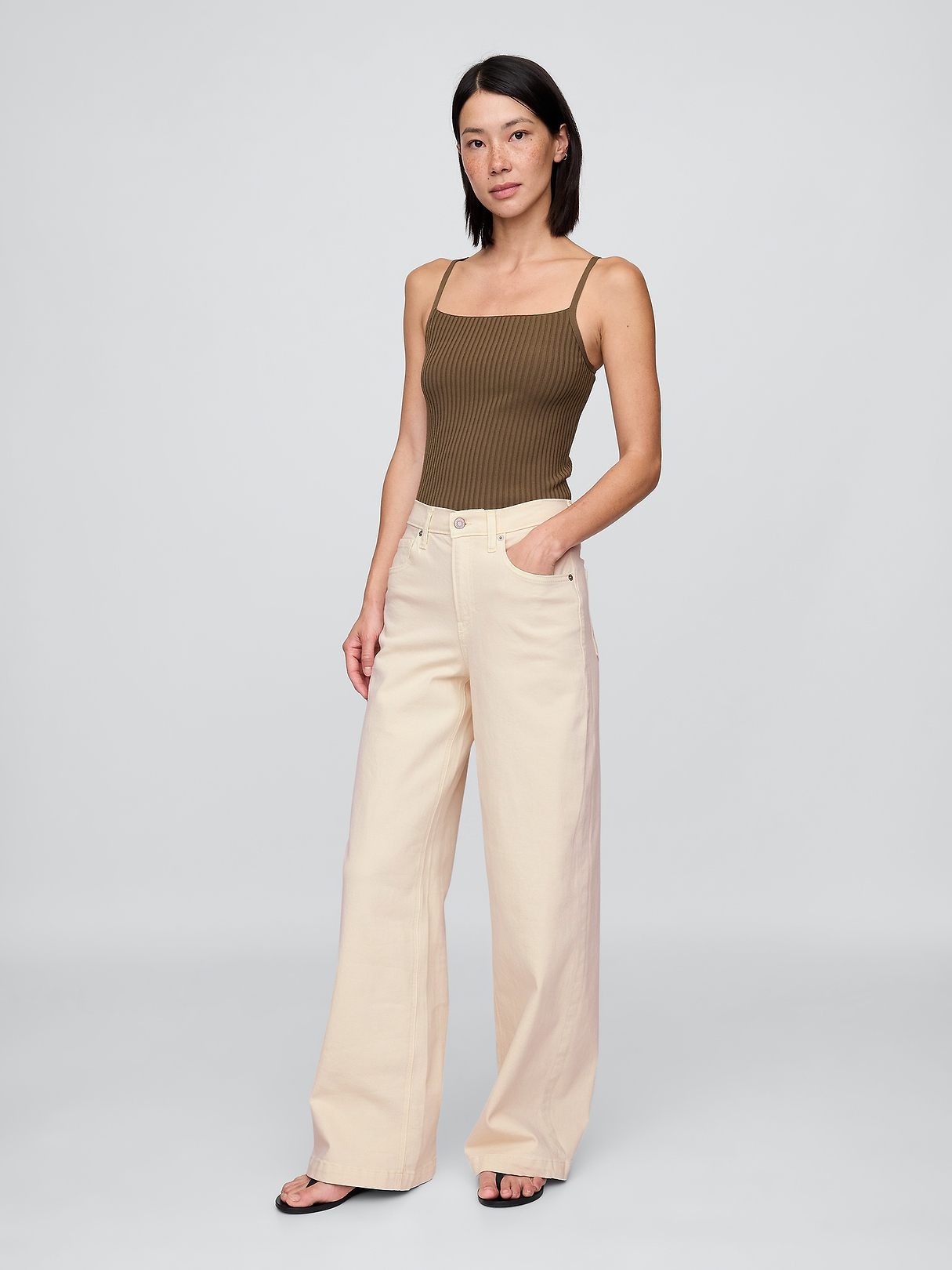 High Rise Stride Wide-Leg Jeans | Gap