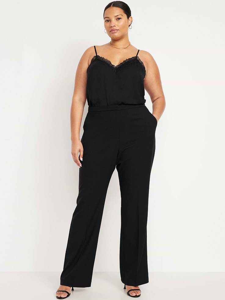 L'image numéro 6 présente Pantalon Taylor semi-évasé à taille basse moyenne