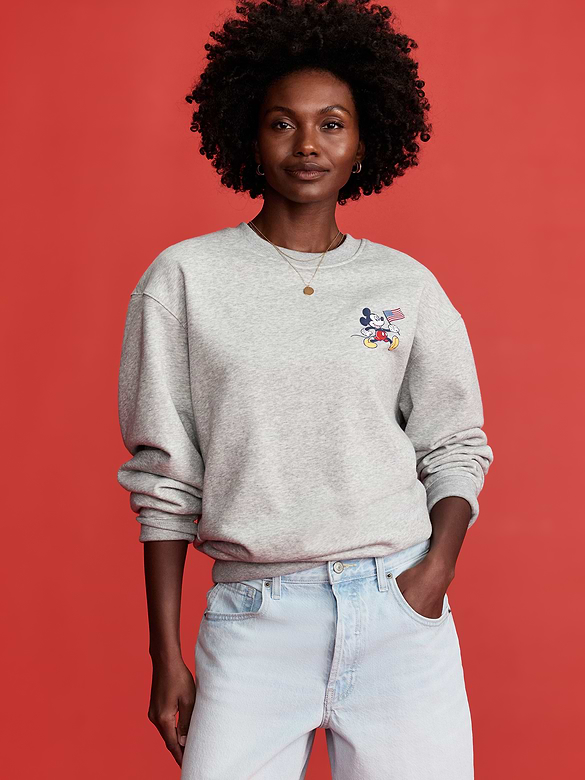 Old Navy x Disney© Mickey Mouse Oversized Flag Logo-Graphic Sweatshirt