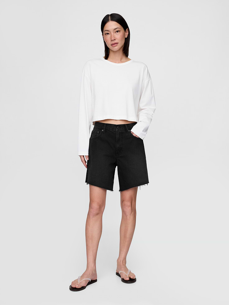 Image number 1 showing, 8" Mid Rise '90s Loose Denim Bermuda Shorts