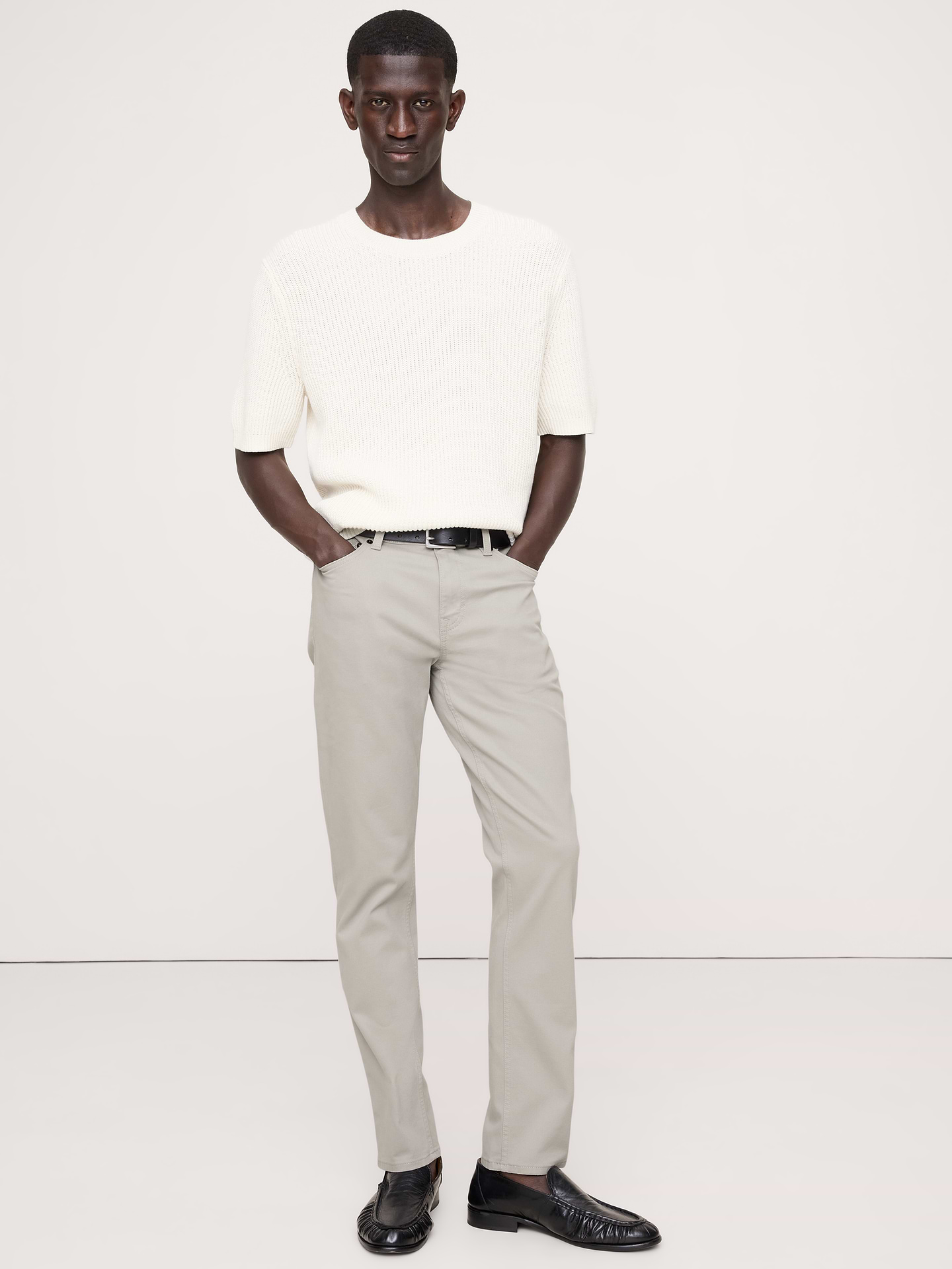 L'image numéro 1 présente Pantalon Voyageur à coupe ultra-étroite version 2.0