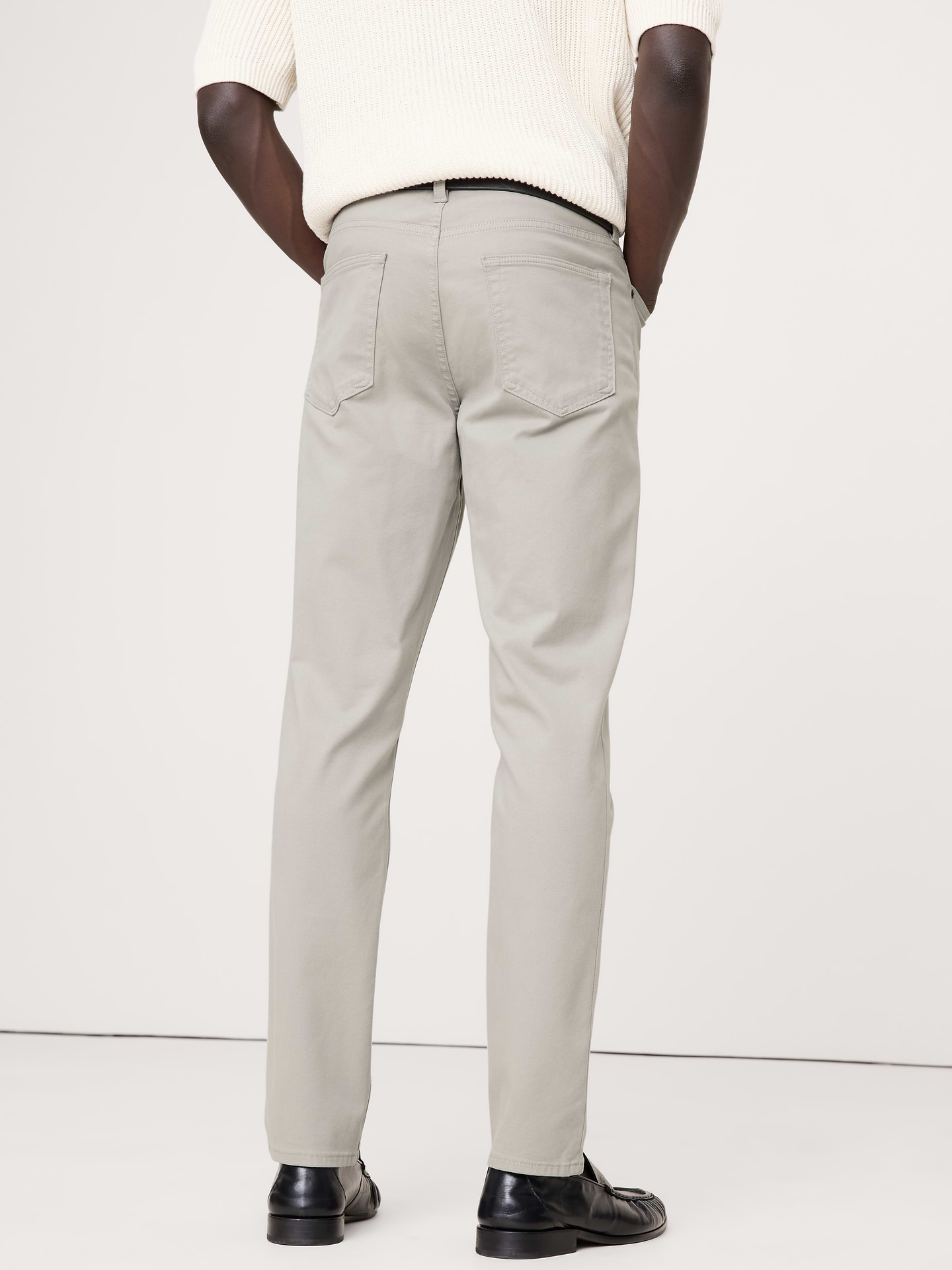 L'image numéro 2 présente Pantalon Voyageur à coupe ultra-étroite version 2.0