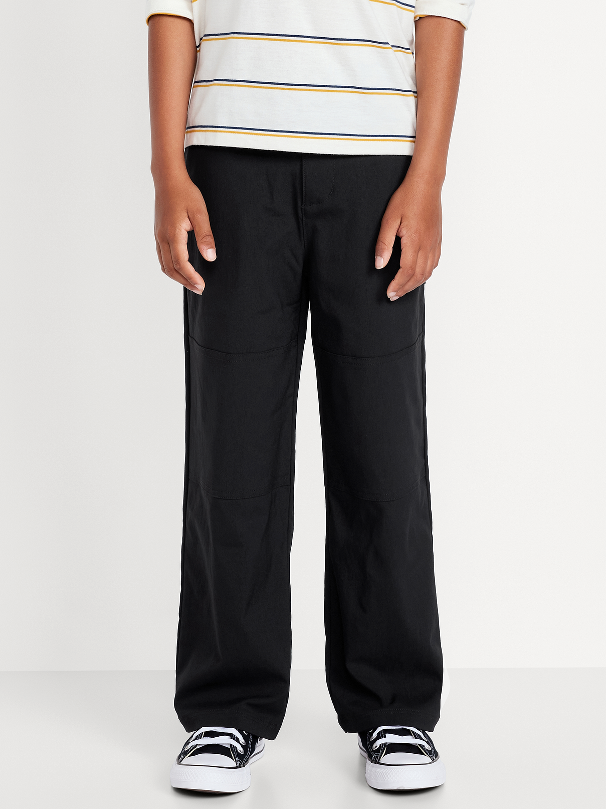 L'image numéro 1 présente Pantalon de menuisier coupe généreuse Tech sans limites pour garçon