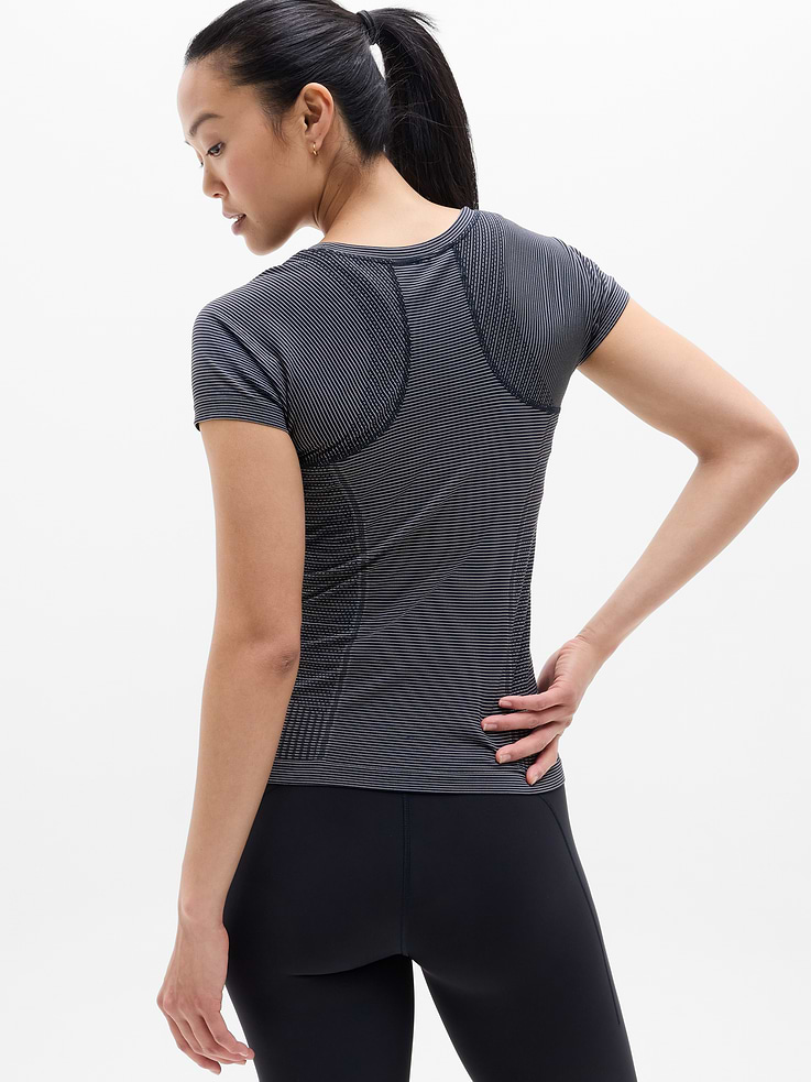 Image number 3 showing, Momentum Seamless Tee