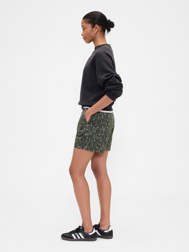 Image 3 of 7, 5" Mid Rise Downtown Khaki Shorts
