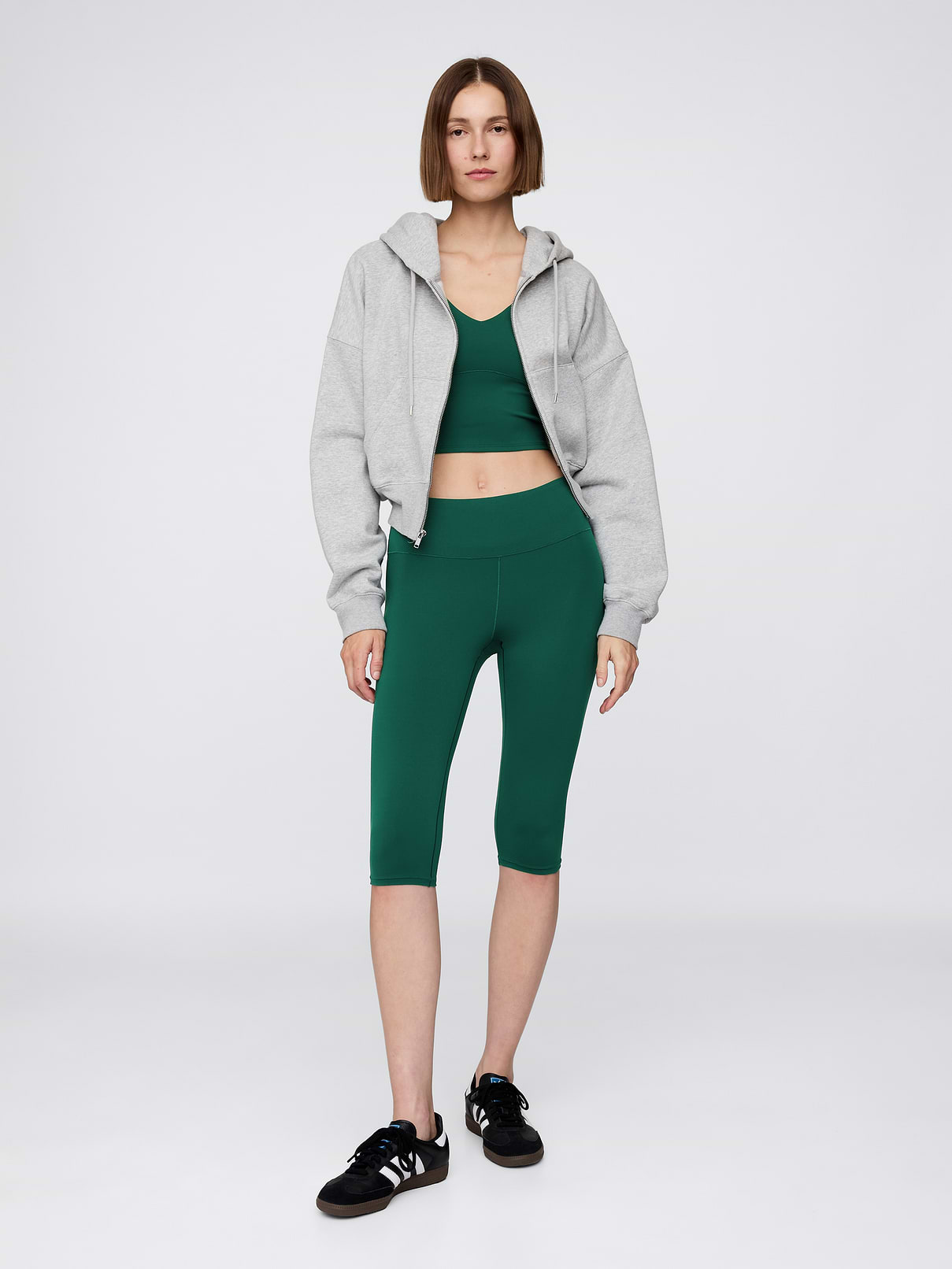Image number 1 showing, GapFit Smooth High Rise Crop Leggings