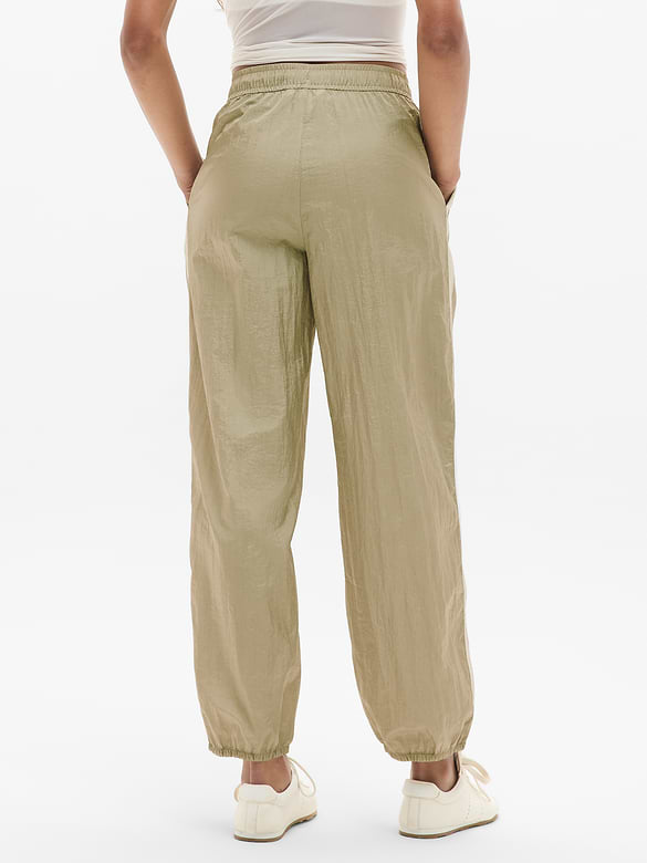 Daybreak Mid Rise Parachute Jogger