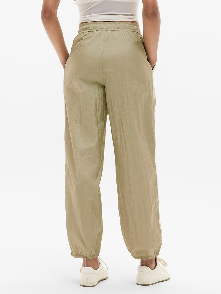 Image number 3 showing, Daybreak Mid Rise Parachute Jogger