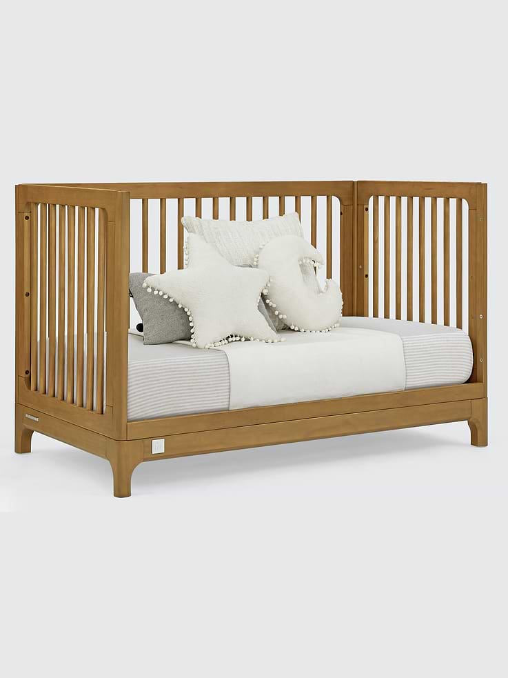 Image number 5 showing, babyGap Wren 4 in 1 Convertible Crib