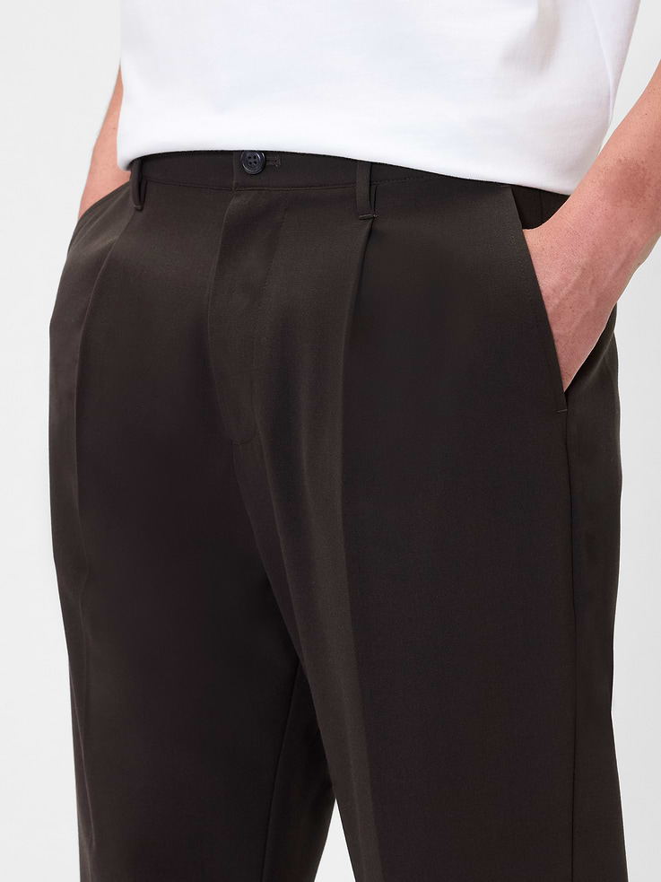 Image number 5 showing, Relaxed Pleated Trousers
