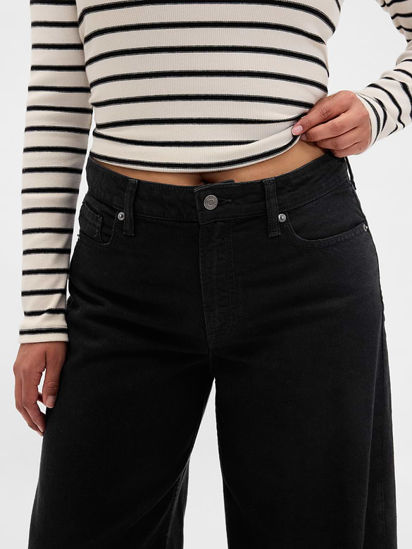 Curvy Mid Rise UltraSoft Baggy Jeans