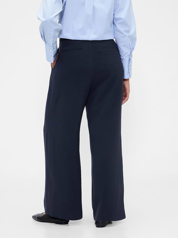 365 High Rise Pleated Trousers