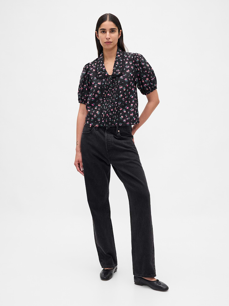 Image number 2 showing, Puff-Sleeve Collared Top