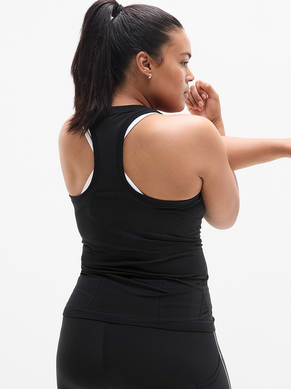 Momentum Seamless Tank