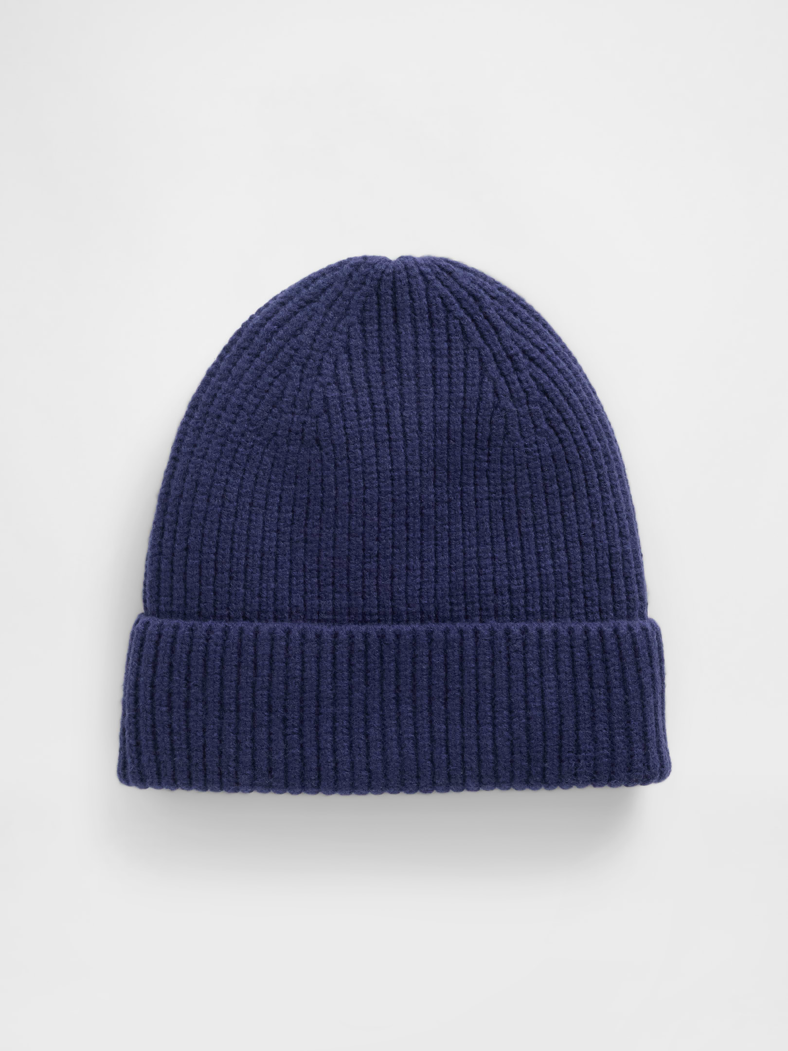 Image 1 of 1, Our bestselling fabric that feels cashmere soft — now made with extra hold. Knit to be stretchy and bounce back, then brushed for extra plushness. This is the next generation of CashSoft., Supersoft knit beanie., Roll cuff., Product #789152