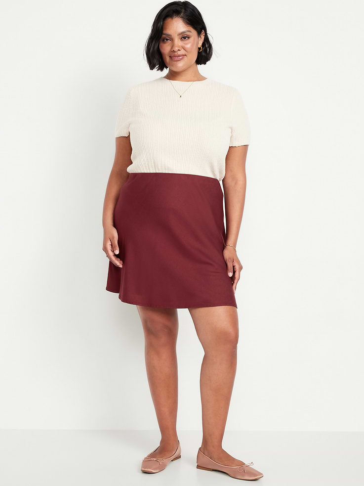 Image number 7 showing, High-Waisted Crepe Flounce Mini Skirt