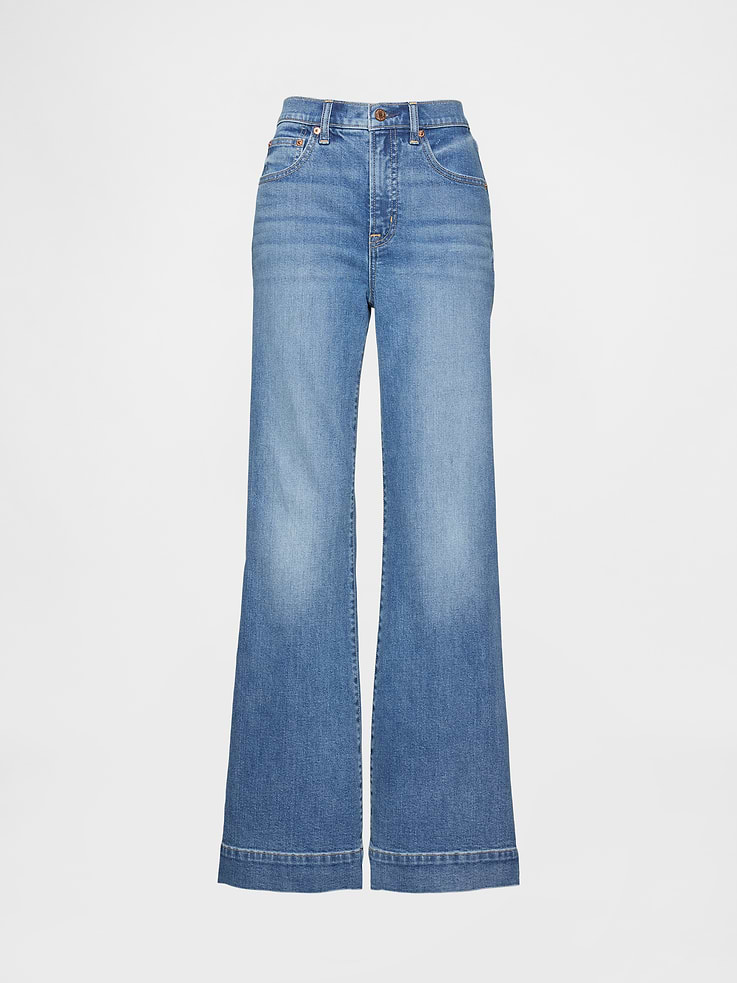 Image number 7 showing, High Rise Relaxed Flare Jeans