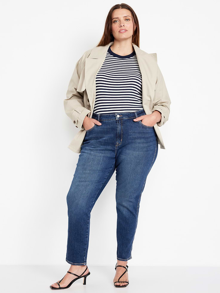 Image number 4 showing, Curvy High-Waisted Vintage Slim Jeans