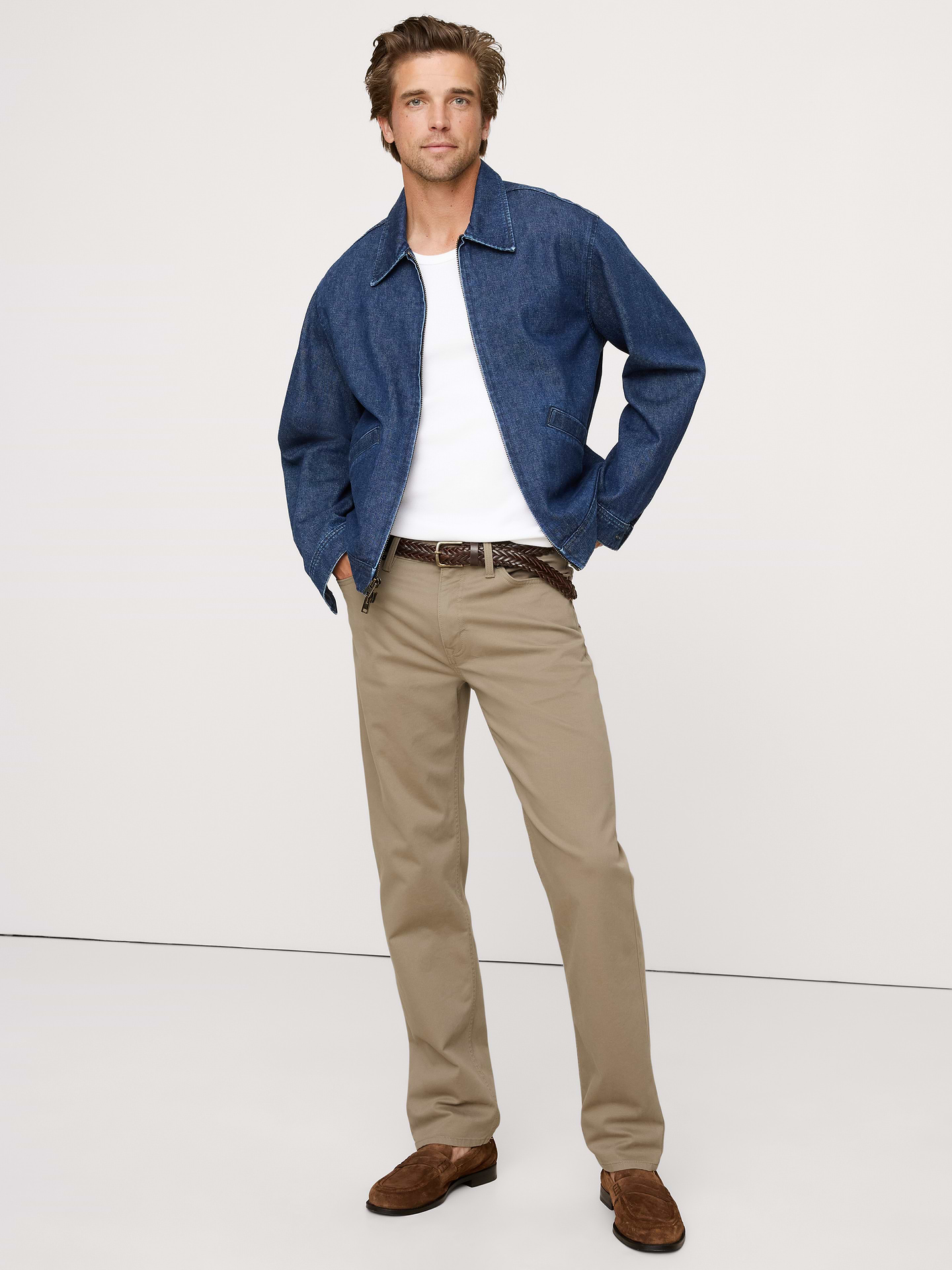 L'image numéro 1 présente Pantalon Voyageur 2.0 à coupe droite