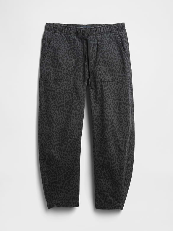 Mid Rise Print Pull-On Barrel Jeans