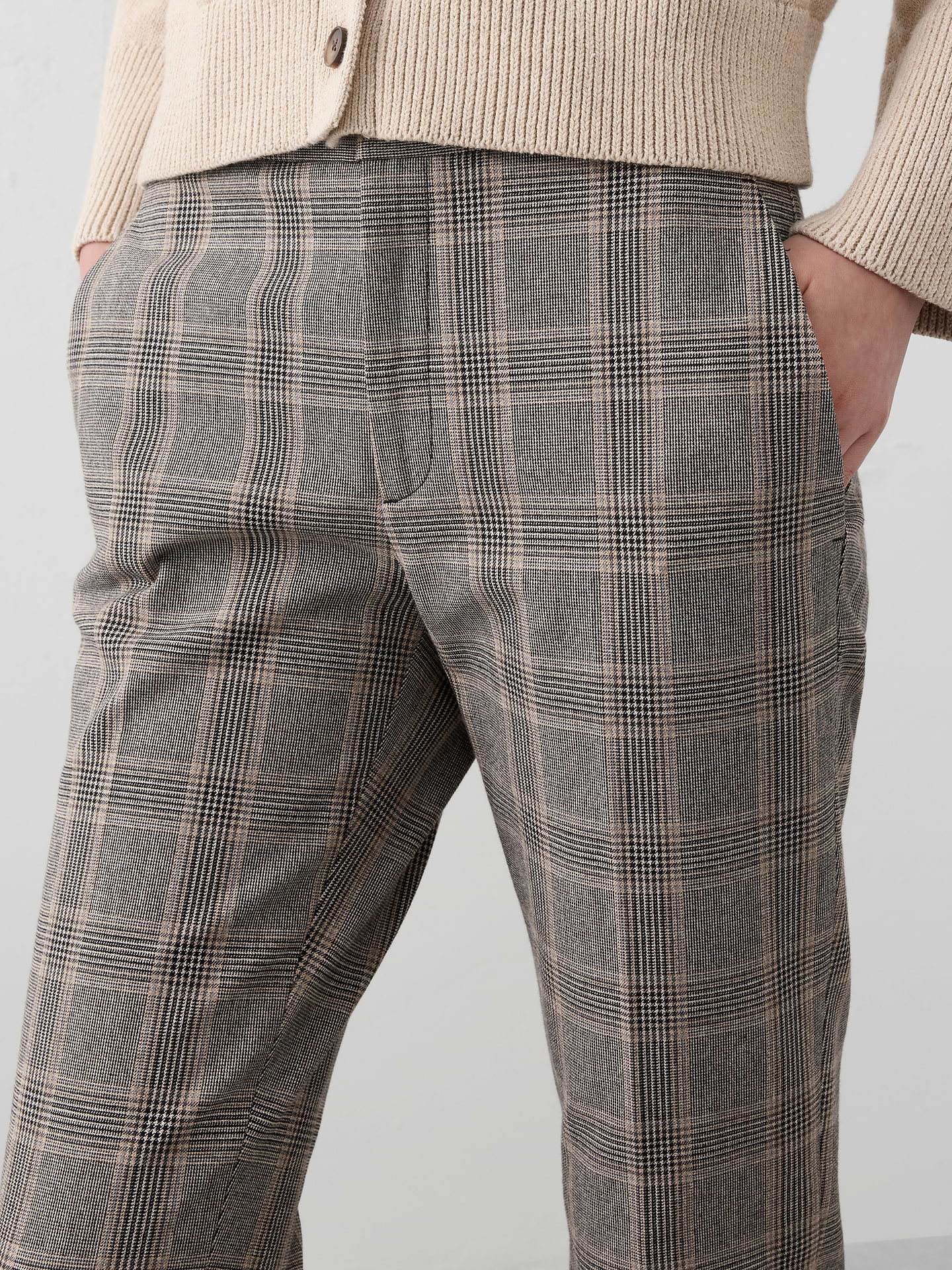 Image number 5 showing, Sloan Slim High-Rise Ankle Pant