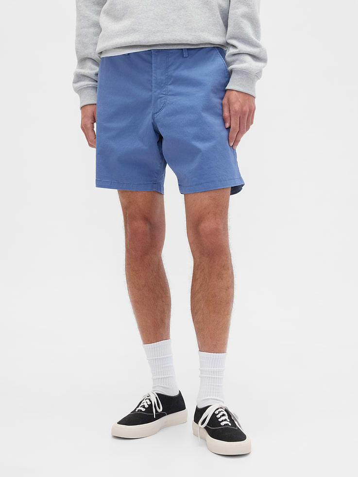 Image number 3 showing, 7" Essential Khaki Shorts