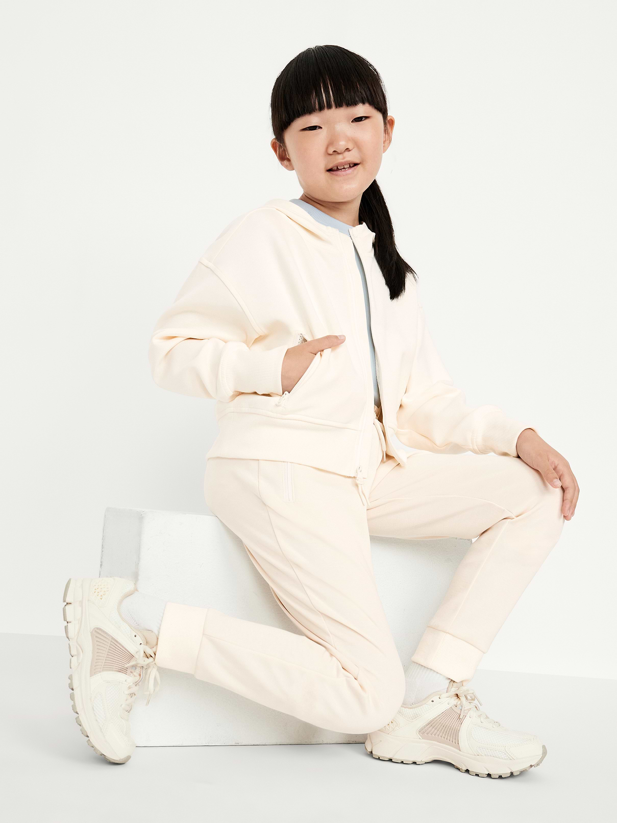 Image number 3 showing, Slim High-Waisted Dynamic Fleece Joggers for Girls