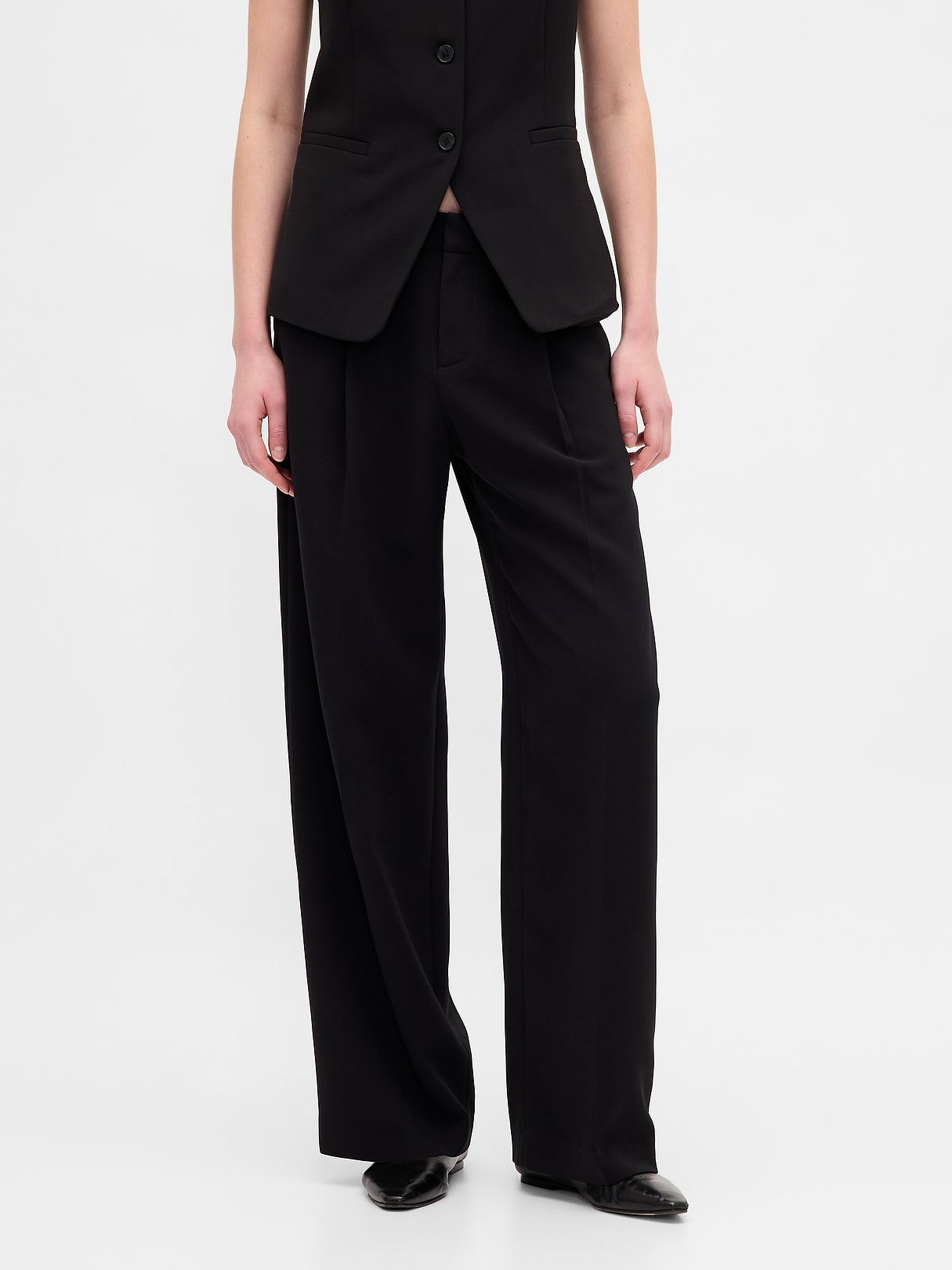 WEWILL　FLAT WAIST TROUSERS 365 Low Rise Pleated Wide-Leg Trousers | Gap