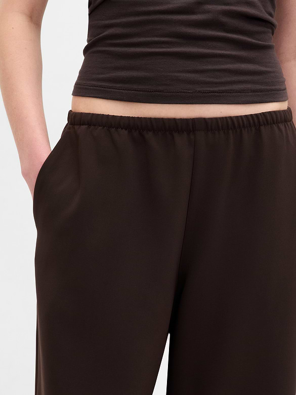 Easy Wide-Leg Pants