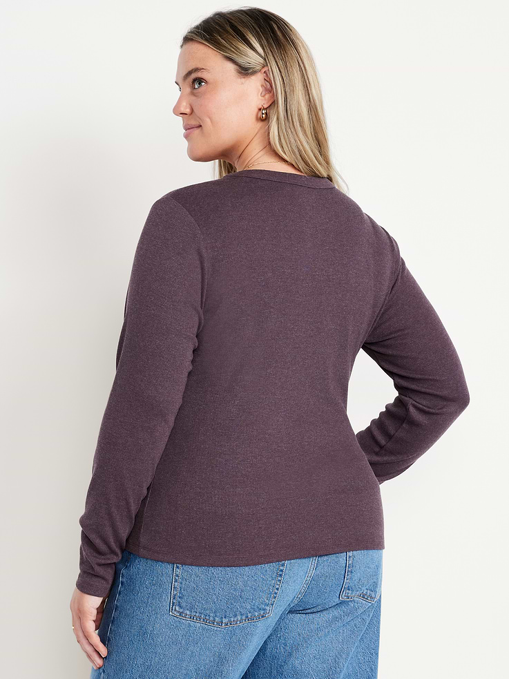 Image 7 of 8, Snug Long-Sleeve Crew-Neck T-Shirt