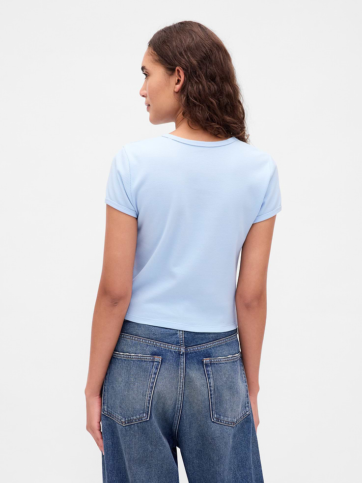 L'image numéro 3 présente T-shirt ajusté court en tissu gaufré
