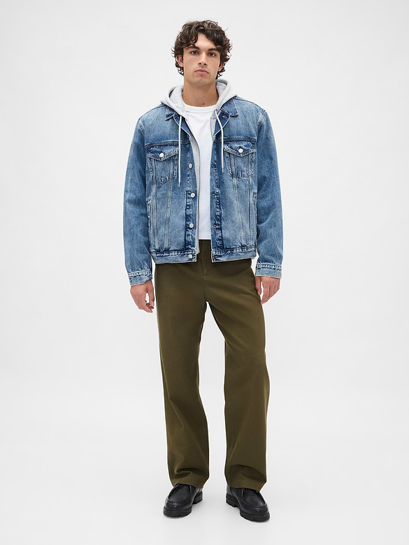 Modern Baggy Khakis