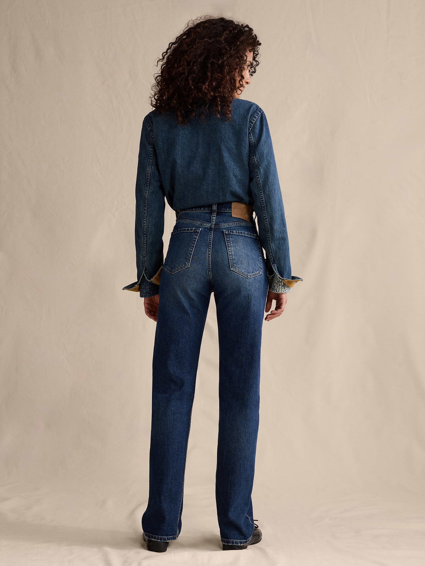 L'image numéro 3 présente Jean droit à taille haute des années 90