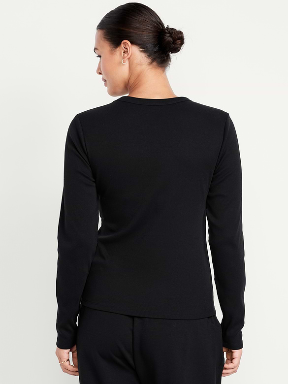 Snug Long-Sleeve Crew-Neck T-Shirt