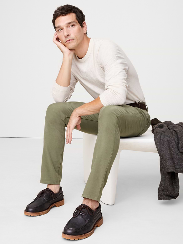 Slim Traveler Pant