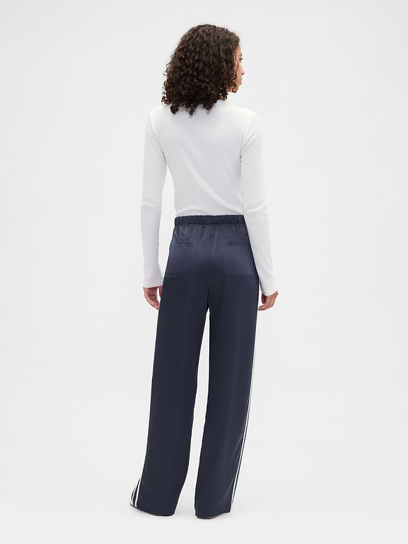 Satin Straight-Leg Crop Pants