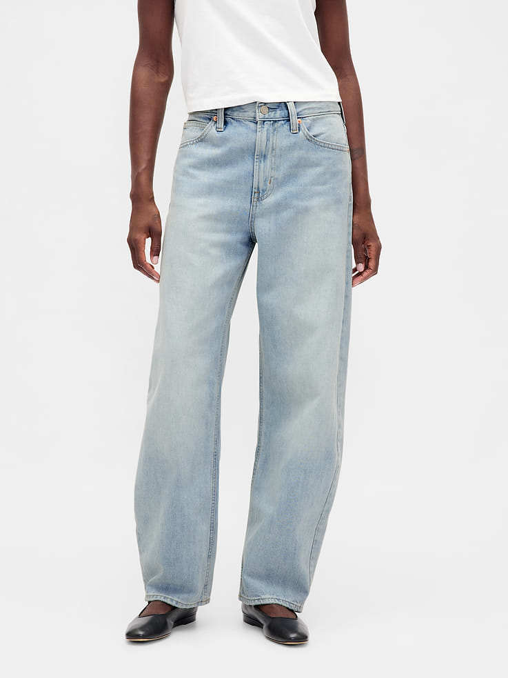 Image number 2 showing, High Rise Barrel Jeans