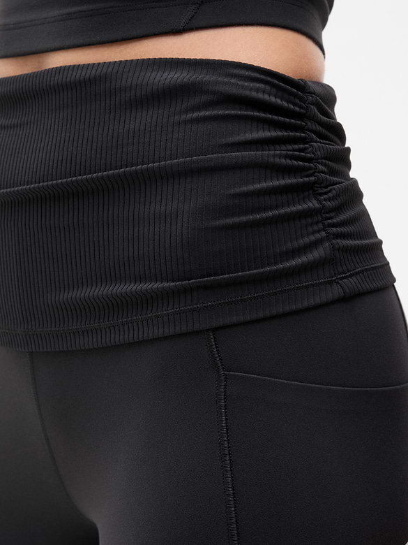 Salutation Stash Fold Over 7/8 Legging
